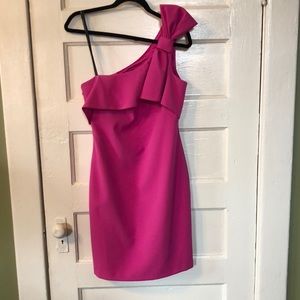 Vince Camuto One-Shoulder